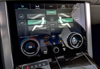 Подержанный автомобиль Land Rover Range Rover 2021 года (26 фото)