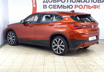 Подержанный автомобиль BMW X2 2018 года (6 фото)