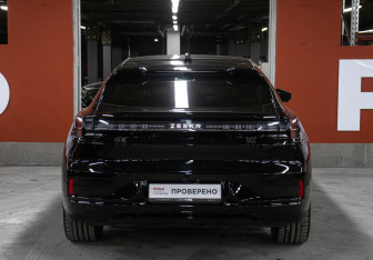 Подержанный автомобиль Zeekr 001 2023 года (6 фото)