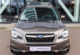 Подержанный автомобиль Subaru Forester Suv 2017 года (2 фото)