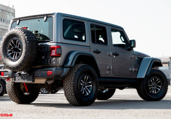 Новый Jeep Wrangler 2025 (2 фото)