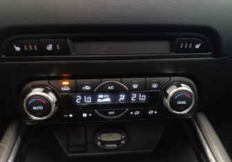 Подержанный автомобиль Mazda CX-5 2018 года (17 фото)