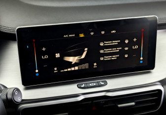 Подержанный автомобиль Geely Coolray 2023 года (26 фото)