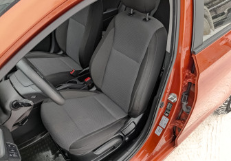 Подержанный автомобиль Hyundai Solaris Sedan 2021 года (20 фото)