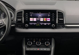 Подержанный автомобиль Skoda Karoq 2022 года (13 фото)