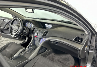 Подержанный автомобиль Honda Accord Sedan 2008 года (9 фото)