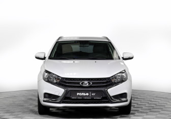 Подержанный автомобиль LADA (ВАЗ) Vesta Wagon 2021 года (2 фото)