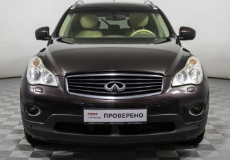 Подержанный автомобиль Infiniti EX 2009 года (2 фото)