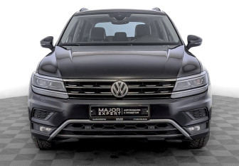 Подержанный автомобиль Volkswagen Tiguan 2019 года (2 фото)