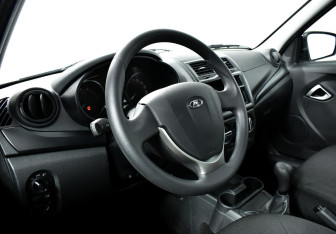 Подержанный автомобиль LADA (ВАЗ) Granta Sedan 2023 года (10 фото)