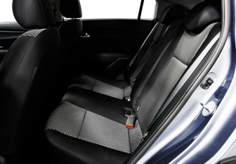 Подержанный автомобиль Kia Rio Hatchback 2018 года (12 фото)