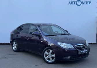 Подержанный автомобиль Hyundai Elantra Sedan 2007 года (3 фото)