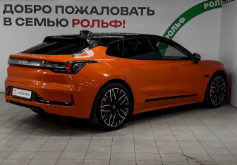 Подержанный автомобиль Zeekr 001 2023 года (4 фото)