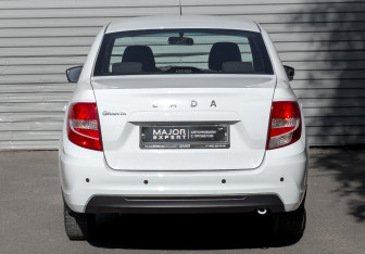 Подержанный автомобиль LADA (ВАЗ) Granta Sedan 2023 года (6 фото)