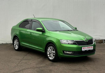 Подержанный автомобиль Skoda Rapid Liftback 2018 года (3 фото)