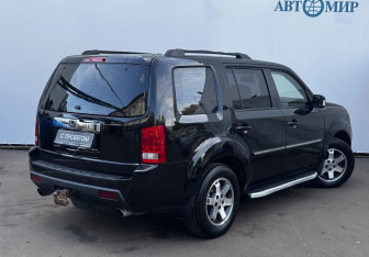 Подержанный автомобиль Honda Pilot 2008 года (5 фото)