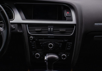 Подержанный автомобиль Audi A5 Liftback 2015 года (14 фото)
