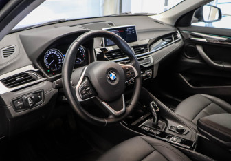 Подержанный автомобиль BMW X2 2021 года (7 фото)
