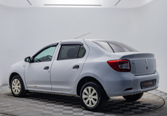 Подержанный автомобиль Renault Logan Sedan 2018 года (3 фото)