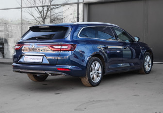 Подержанный автомобиль Renault Talisman Wagon 2017 года (4 фото)