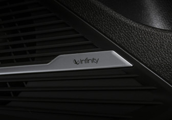 Подержанный автомобиль Geely Preface 2024 года (18 фото)