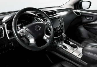 Подержанный автомобиль Nissan Murano Suv 2017 года (7 фото)