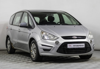 Подержанный автомобиль Ford S-MAX 2010 года (3 фото)