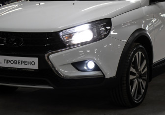 Подержанный автомобиль LADA (ВАЗ) Vesta Wagon 2019 года (22 фото)