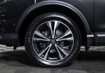 Подержанный автомобиль Nissan Qashqai 2019 года (9 фото)