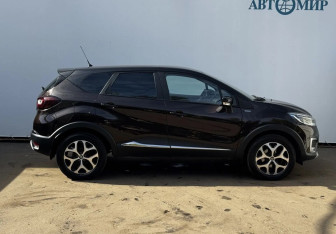 Подержанный автомобиль Renault Kaptur 2017 года (4 фото)