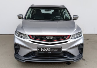 Подержанный автомобиль Geely Coolray 2023 года (2 фото)