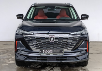 Подержанный автомобиль Changan UNI-S 2024 года (2 фото)