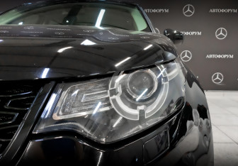 Подержанный автомобиль Land Rover Discovery Sport 2017 года (17 фото)