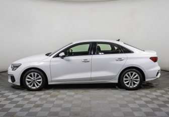 Подержанный автомобиль Audi A3 Sedan 2021 года (8 фото)