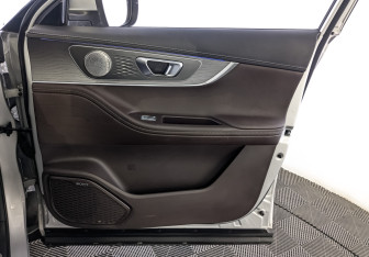 Подержанный автомобиль Chery Tiggo 8 Pro Max 2023 года (25 фото)