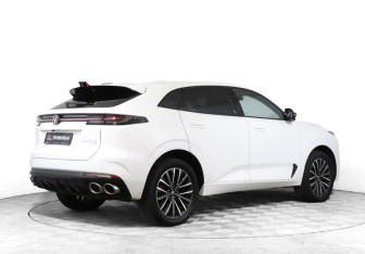 Подержанный автомобиль Changan UNI-K 2023 года (5 фото)