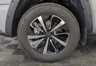 Подержанный автомобиль Haval H7 2026 года (12 фото)