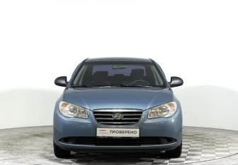 Подержанный автомобиль Hyundai Elantra Sedan 2009 года (2 фото)
