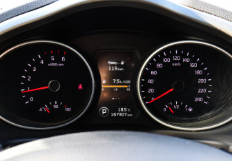 Подержанный автомобиль Kia Sportage 2014 года (9 фото)