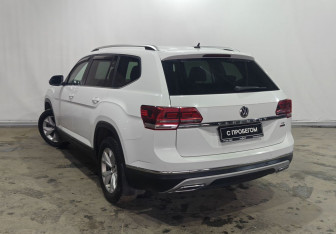 Подержанный автомобиль Volkswagen Teramont 2018 года (4 фото)