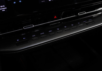 Подержанный автомобиль Changan CS55PLUS 2023 года (21 фото)