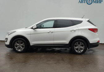 Подержанный автомобиль Hyundai Santa Fe 2013 года (8 фото)