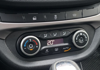 Подержанный автомобиль LADA (ВАЗ) Vesta Wagon 2020 года (14 фото)