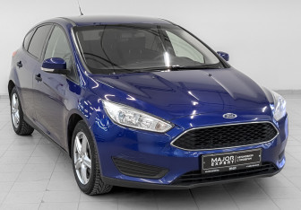 Подержанный автомобиль Ford Focus Hatchback 2019 года (3 фото)
