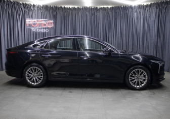 Новый FAW Bestune B70 2023 (4 фото)