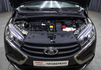 Подержанный автомобиль LADA (ВАЗ) XRAY 2019 года (9 фото)