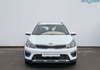 Подержанный автомобиль Kia Rio Hatchback 2018 года (2 фото)