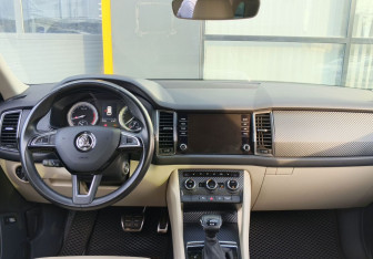 Подержанный автомобиль Skoda Kodiaq 2018 года (15 фото)
