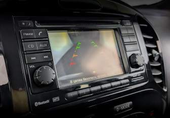 Подержанный автомобиль Nissan Juke 2012 года (26 фото)