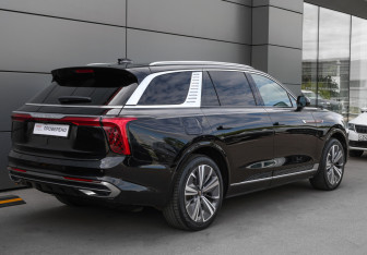 Подержанный автомобиль Hongqi E-HS9 2020 года (5 фото)